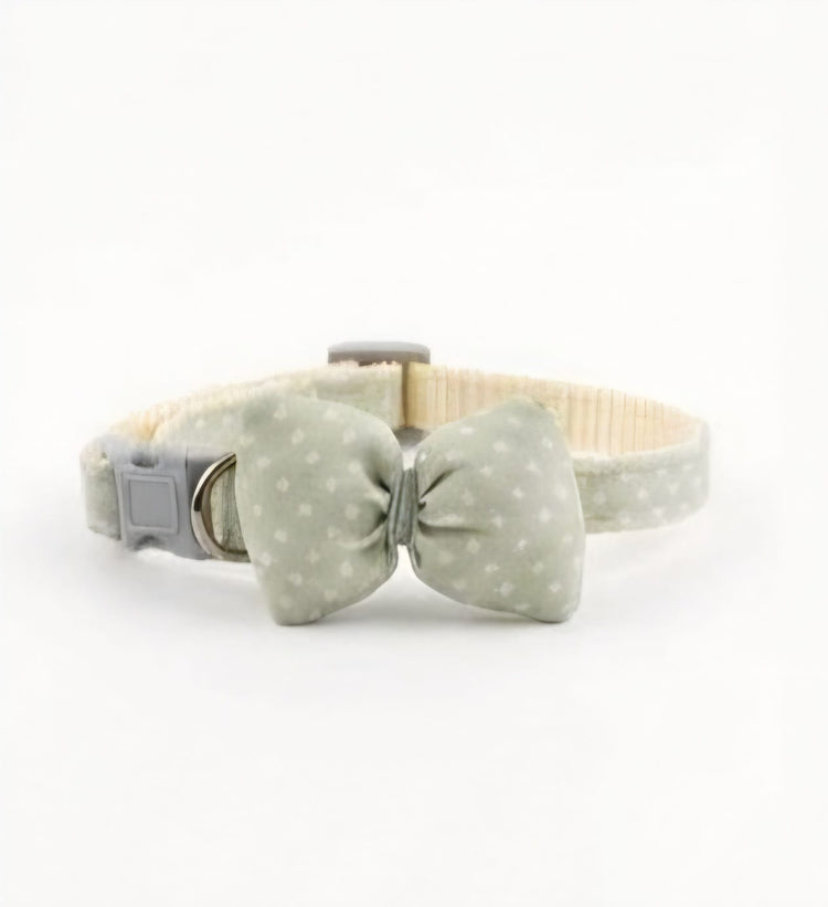 Pet Collar with Bow – Soft Sage Star Pattern