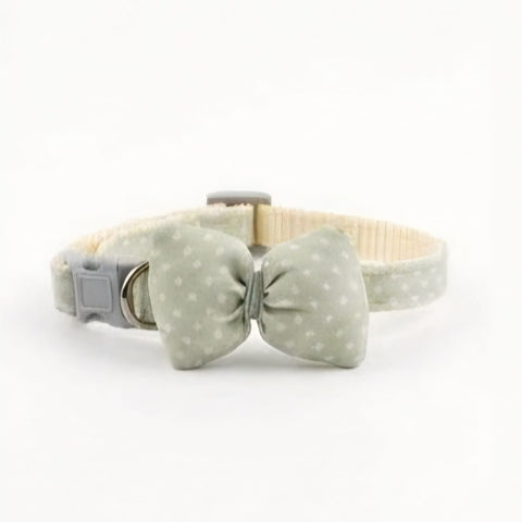 Pet Collar with Bow – Soft Sage Star Pattern